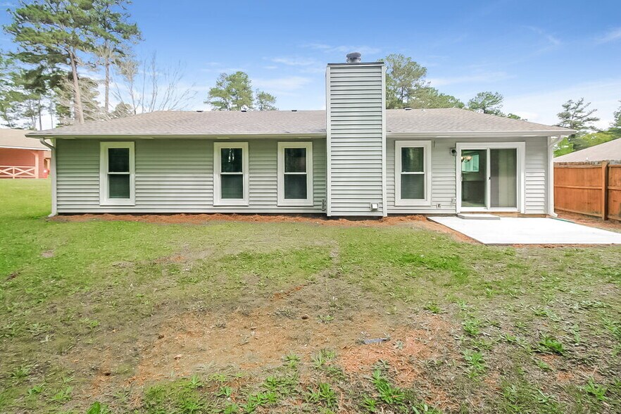 Building Photo - 528 Blue Cedar Ct