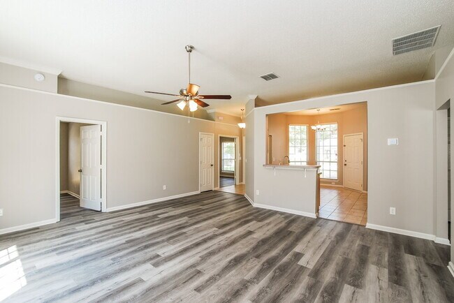 Building Photo - 7686 Fawn Lake Dr S