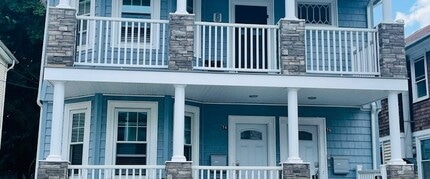 Building Photo - 74 Pembroke Ave