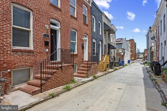 Building Photo - 712 N Duncan St