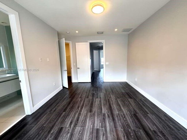 Building Photo - 6458 NW 103rd Psge