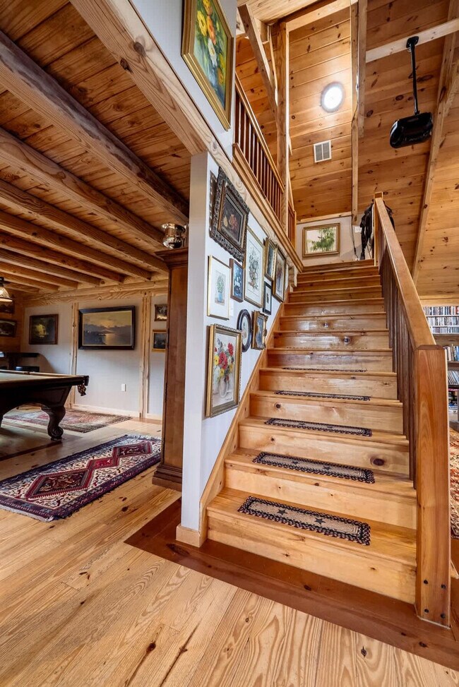 Building Photo - 7223 Ferry Rd