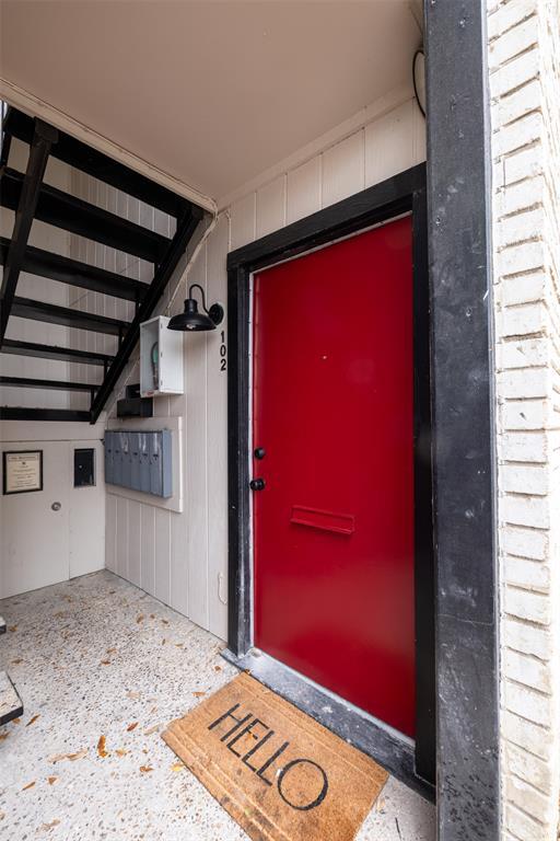 Building Photo - 1700 Houston St