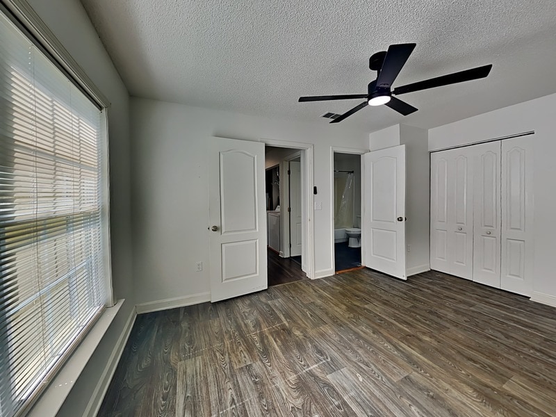 Building Photo - 2059 Dixie Belle Dr