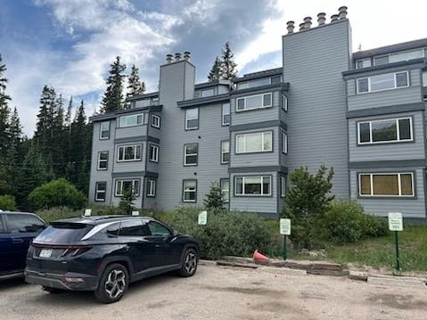 Building Photo - 9366 Fall River Rd