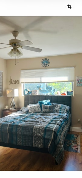 Building Photo - 8121 S Woods Cir