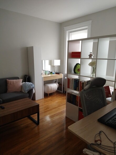 Building Photo - 1193 Commonwealth Ave