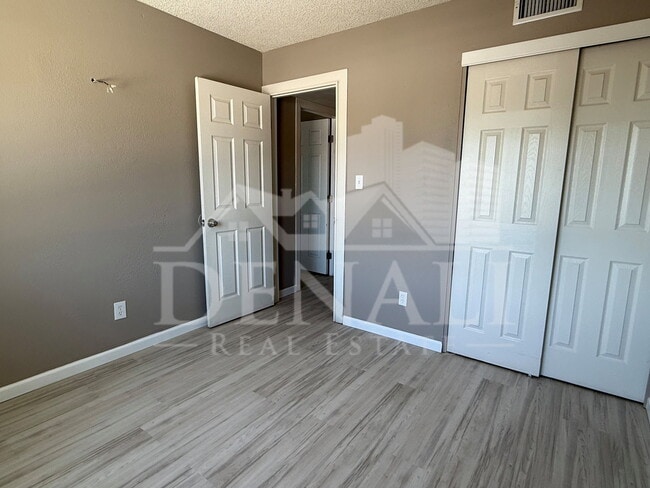 Building Photo - 6714 W Monterosa St