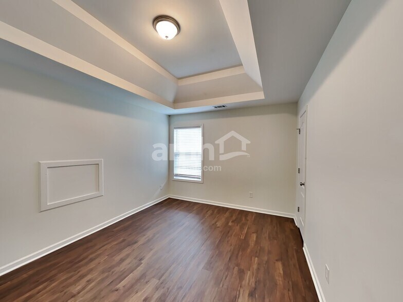 Building Photo - 280 Hawken Trail