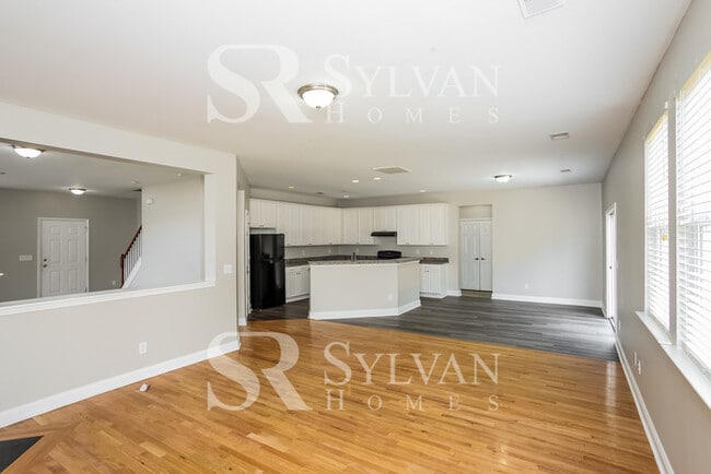 Building Photo - Living where You Love is Good for your Heart!