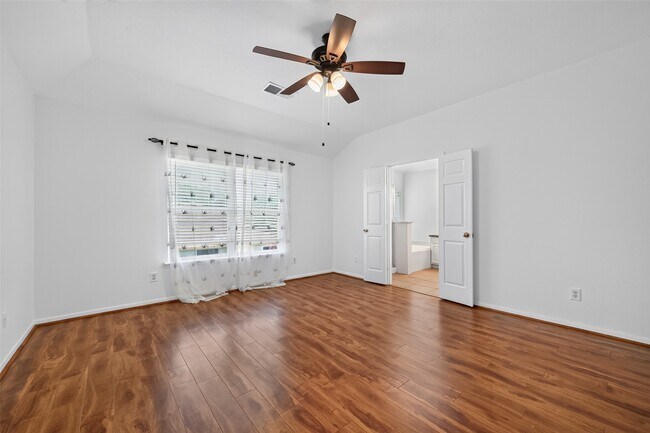 Building Photo - 12214 Doe Meadow Dr
