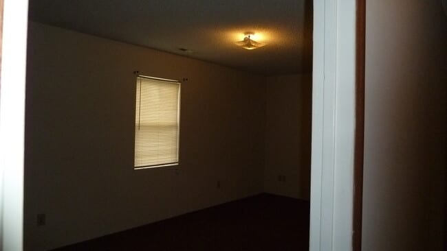 Building Photo - Cute home in the heart of Elizabeth City!