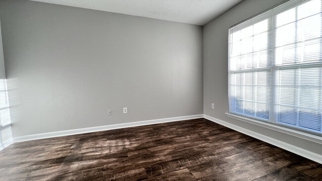 Building Photo - 7735 Country Pass