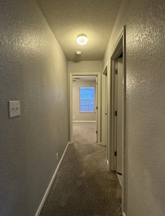 Building Photo - 9334 Ingleton