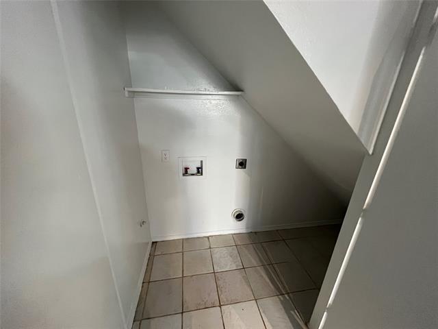 Building Photo - 415 Towne House Ln