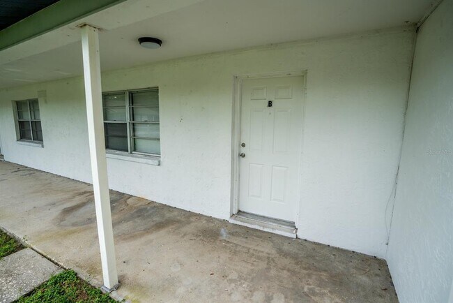 Building Photo - 6913 Mathers Ln
