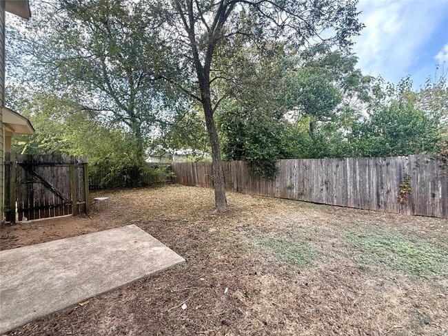 Building Photo - 6916 Meador Ave