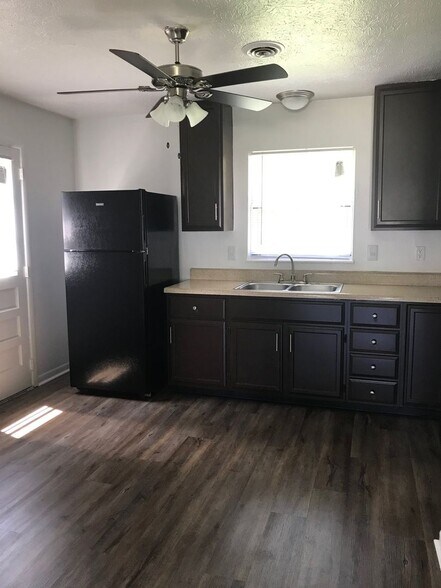 Interior Photo - Hillcrest Apartments