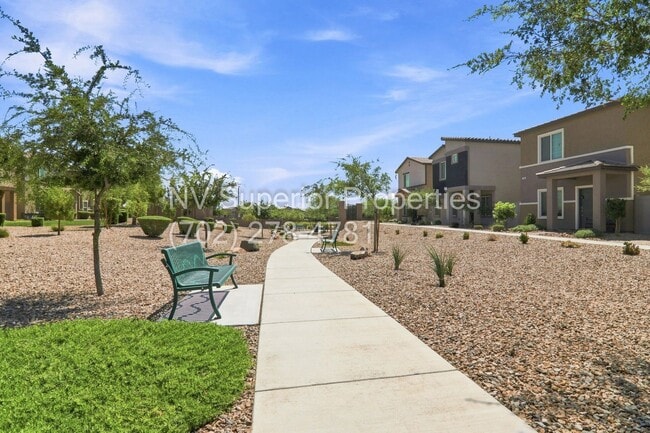 Building Photo - 7204 Sunray Point St