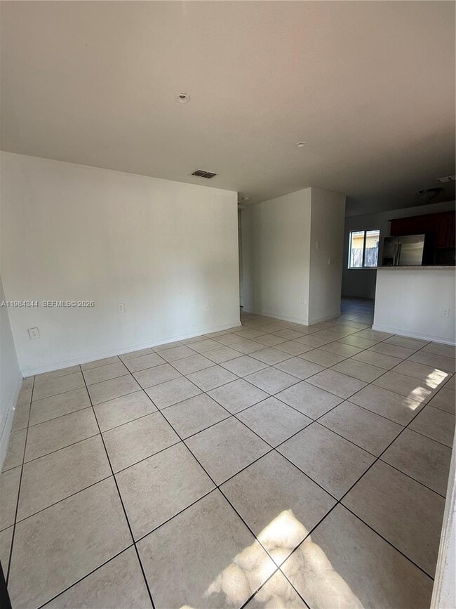 Building Photo - 3815 NW 13th Ave