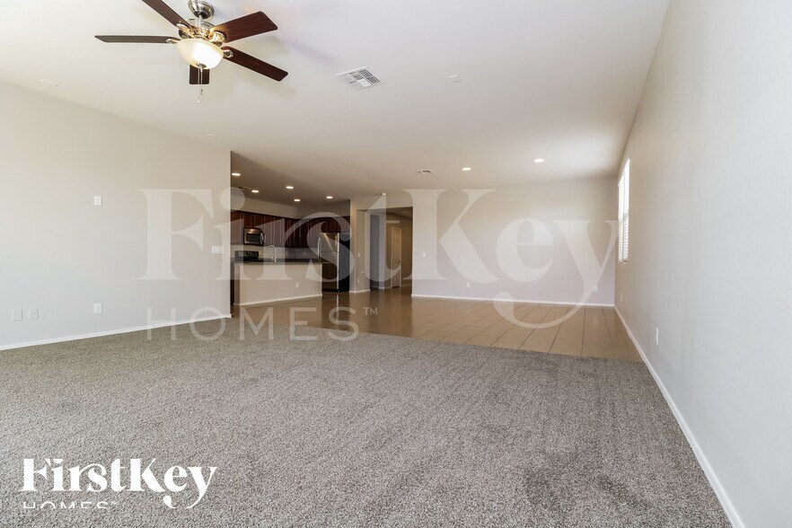 Building Photo - 18333 W Onyx Ave