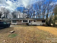 Building Photo - 6225 Branch Hill Cir