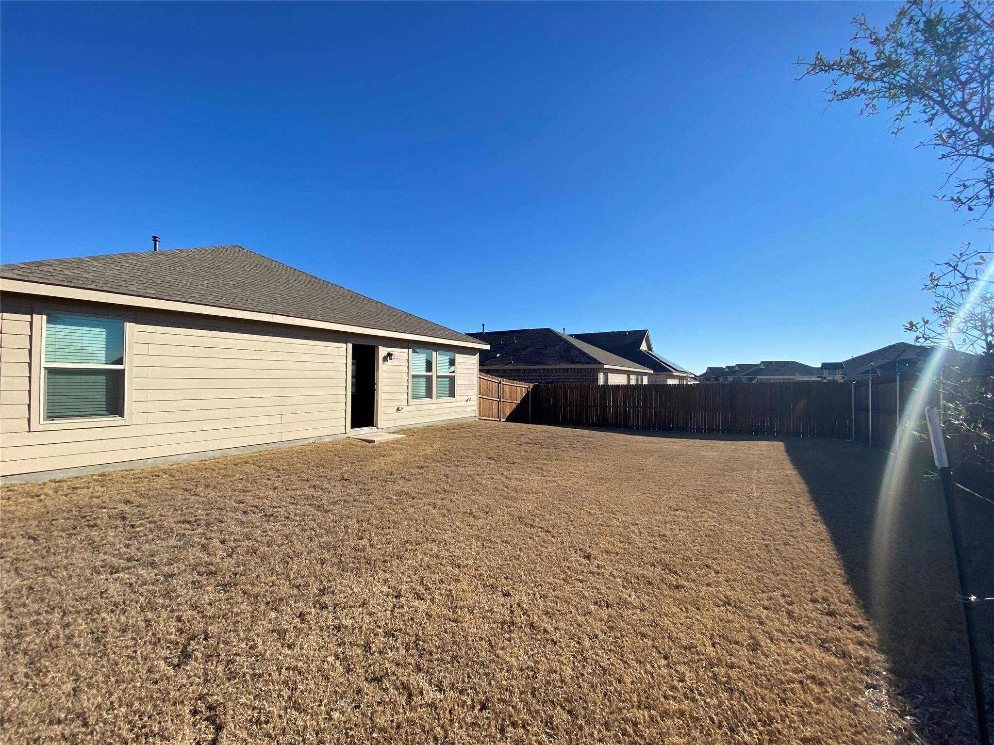 Building Photo - 755 Mulberry Dr