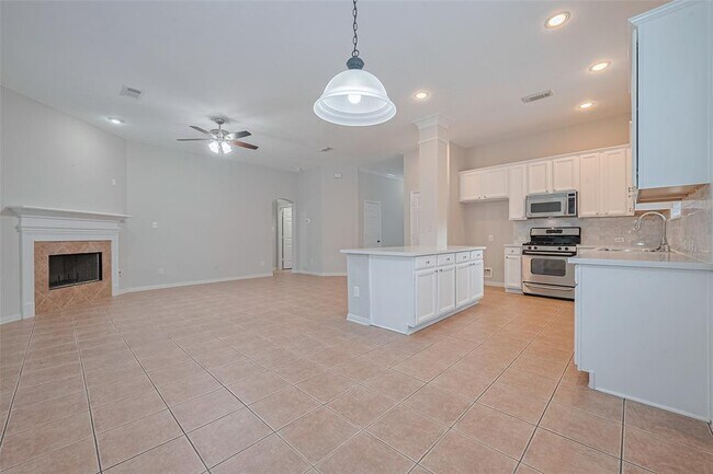 Building Photo - 14423 Bush Sage Dr