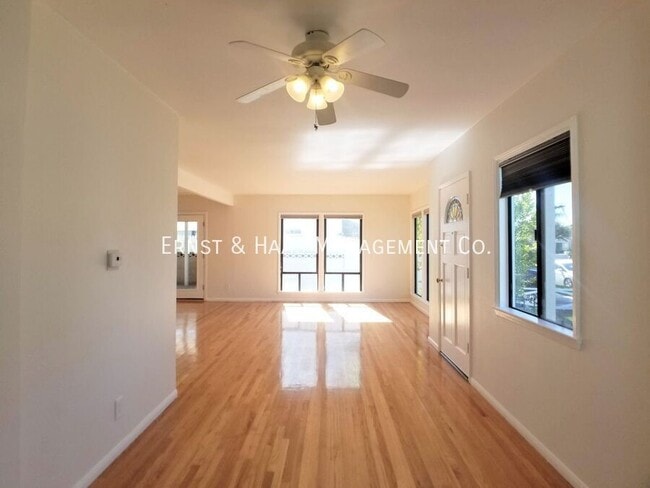 Building Photo - 3312 San Anseline Ave