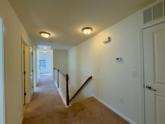 Building Photo - 1200 Governess Ln