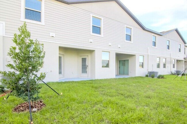 Building Photo - 3172 Bryant Park Dr