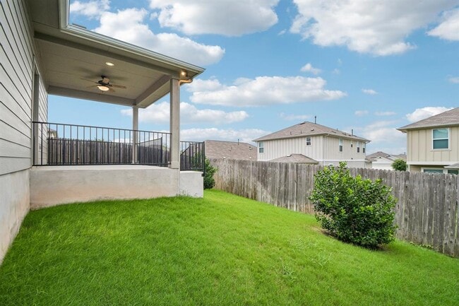 Building Photo - 10213 Forest Grove Dr