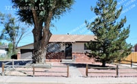 Building Photo - 3211 Fairfield Ln