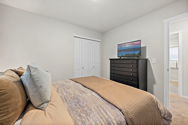 Building Photo - 10715 186th St Ct E