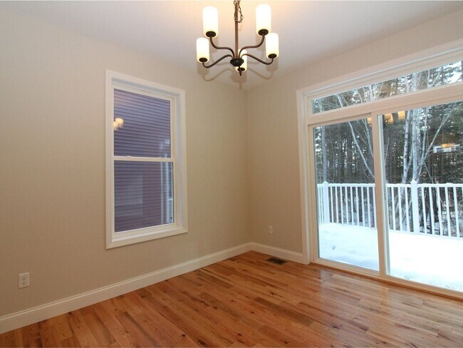 Building Photo - 4BD/3.5BA S. Burlington Townhome - Hillside at O'Brien Farm