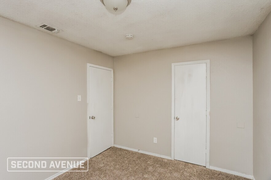 Building Photo - 1340 Cy Blackburn Cir