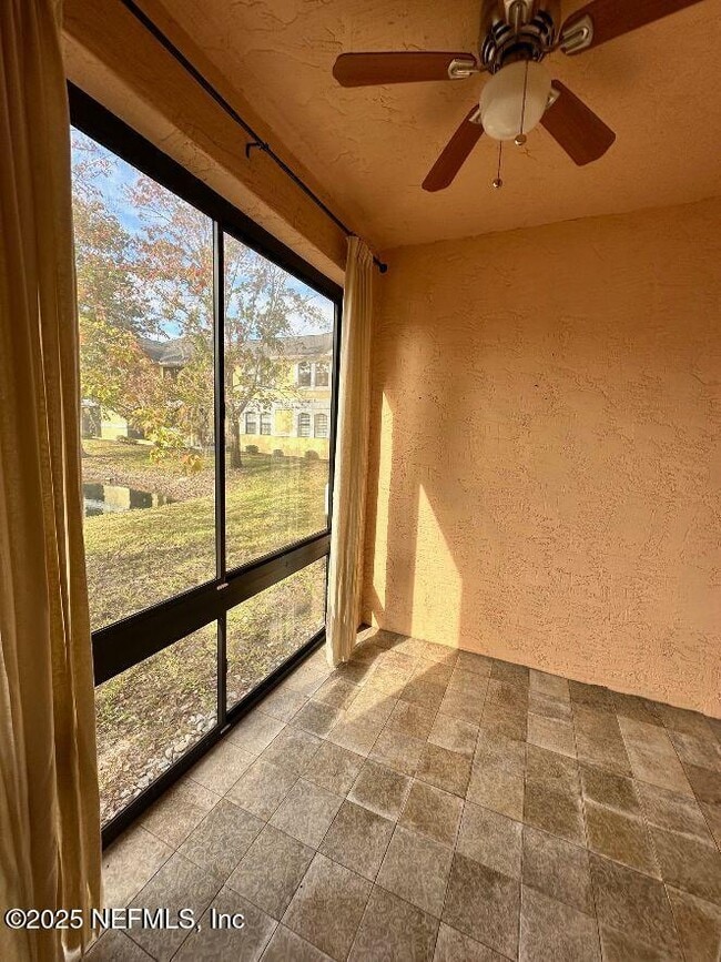 Building Photo - 1414 Vista Cove Rd