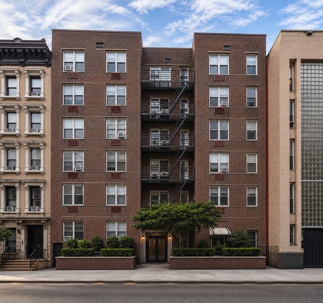 Building Photo - Sutton Place