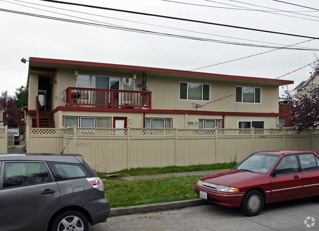 Building Photo - Midvale Manor Apartments