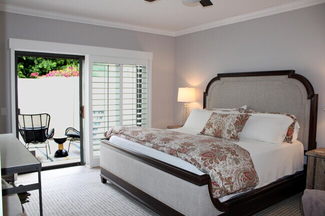 Building Photo - 55069 Oak-Hill