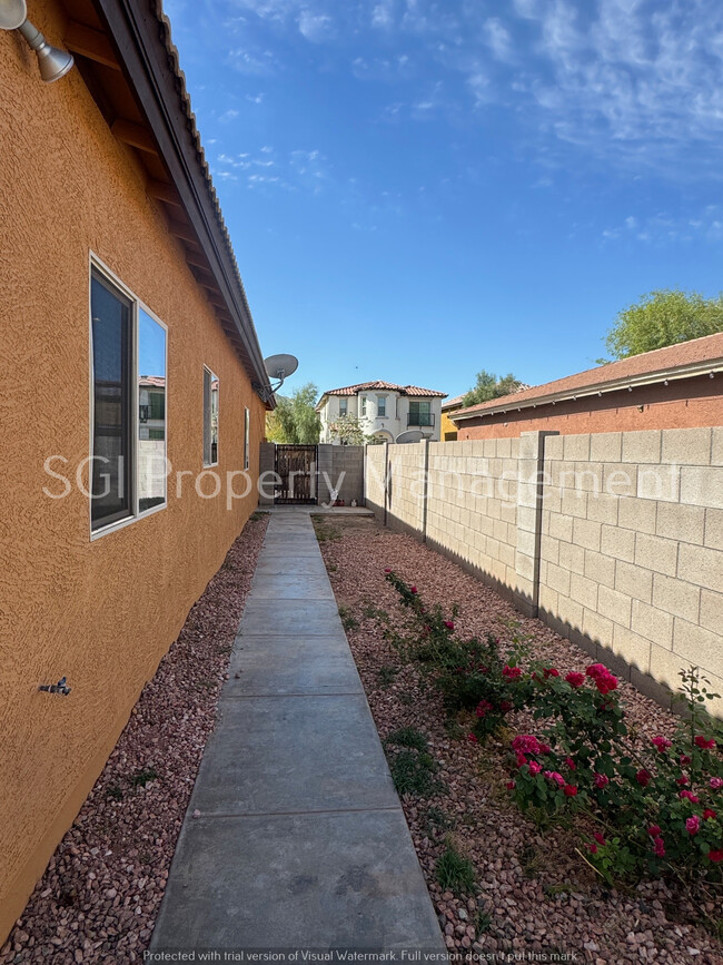 Building Photo - 3416 W la Mirada Dr