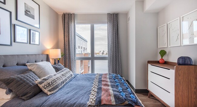 Building Photo - 173 Border St