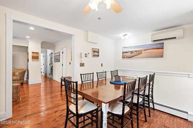 Building Photo - 75 Webb Ave