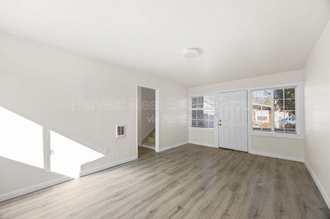 Building Photo - 3947 Angelo Ave