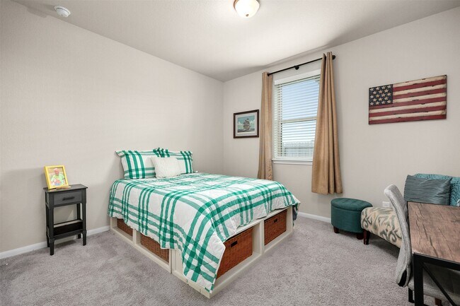 Building Photo - 2108 Sweet Bay Dr