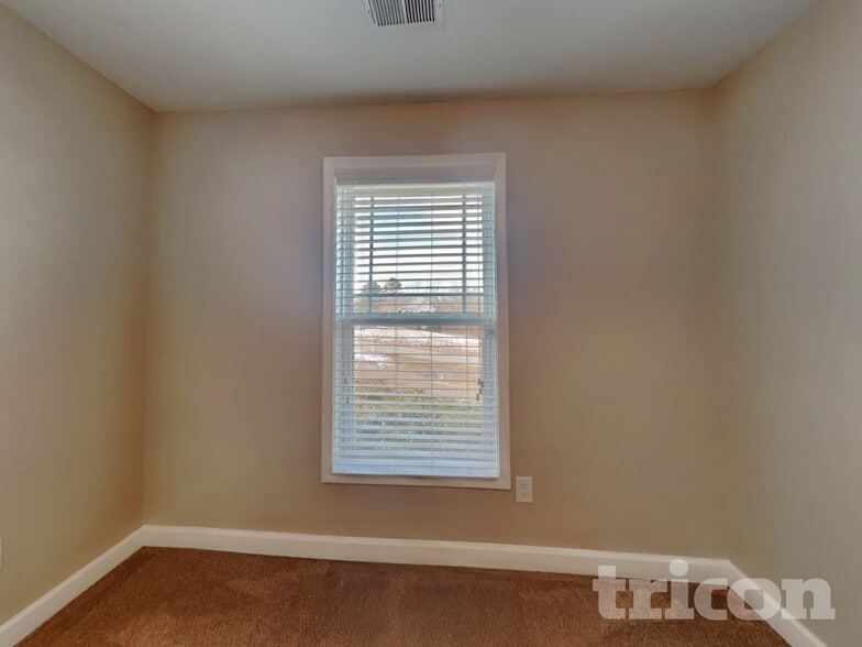 Building Photo - 140 Parkers Pointe Dr