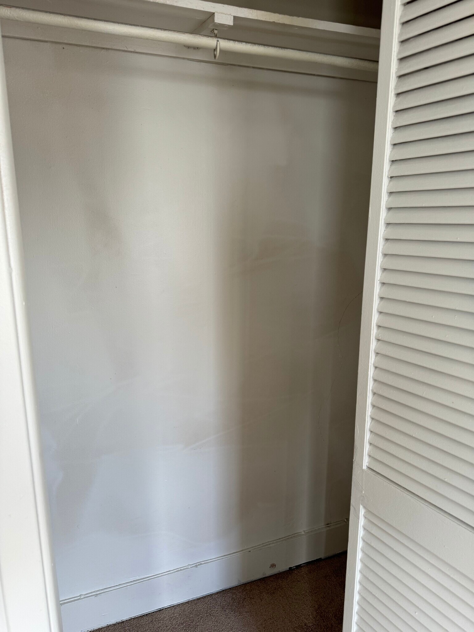 Building Photo - 214 Seneca St