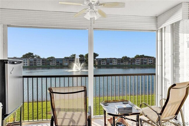 Building Photo - 6114 Coral Lake Dr