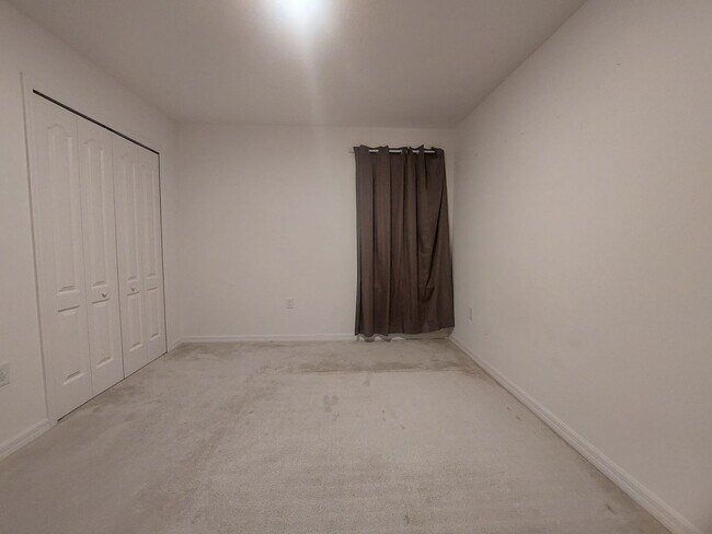 Building Photo - COMING SOON! Beautiful 3 Bedroom 2 1/2 Bat...