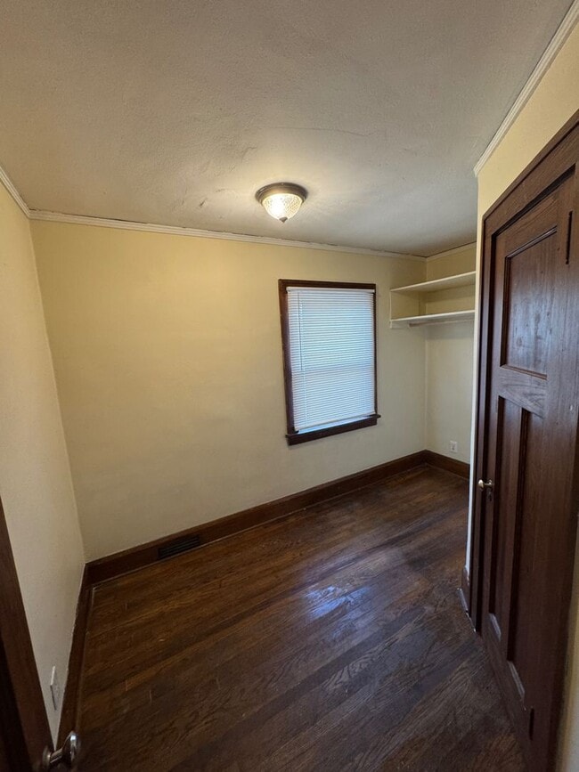 Building Photo - 1421 Crosby St